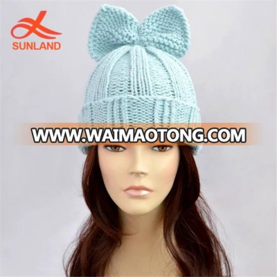 W2556 Beanie Knit Beanie Bow Hat Pattern Woman Hat with Bow Hat Knitting Pattern